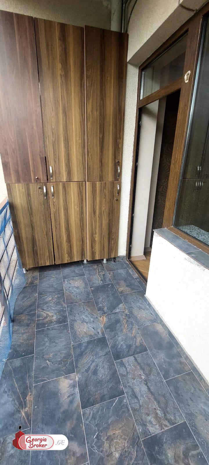 ქირავდება ახალი გარემონტებული 4 ოთახიანი ბინა აბაშიძეზე